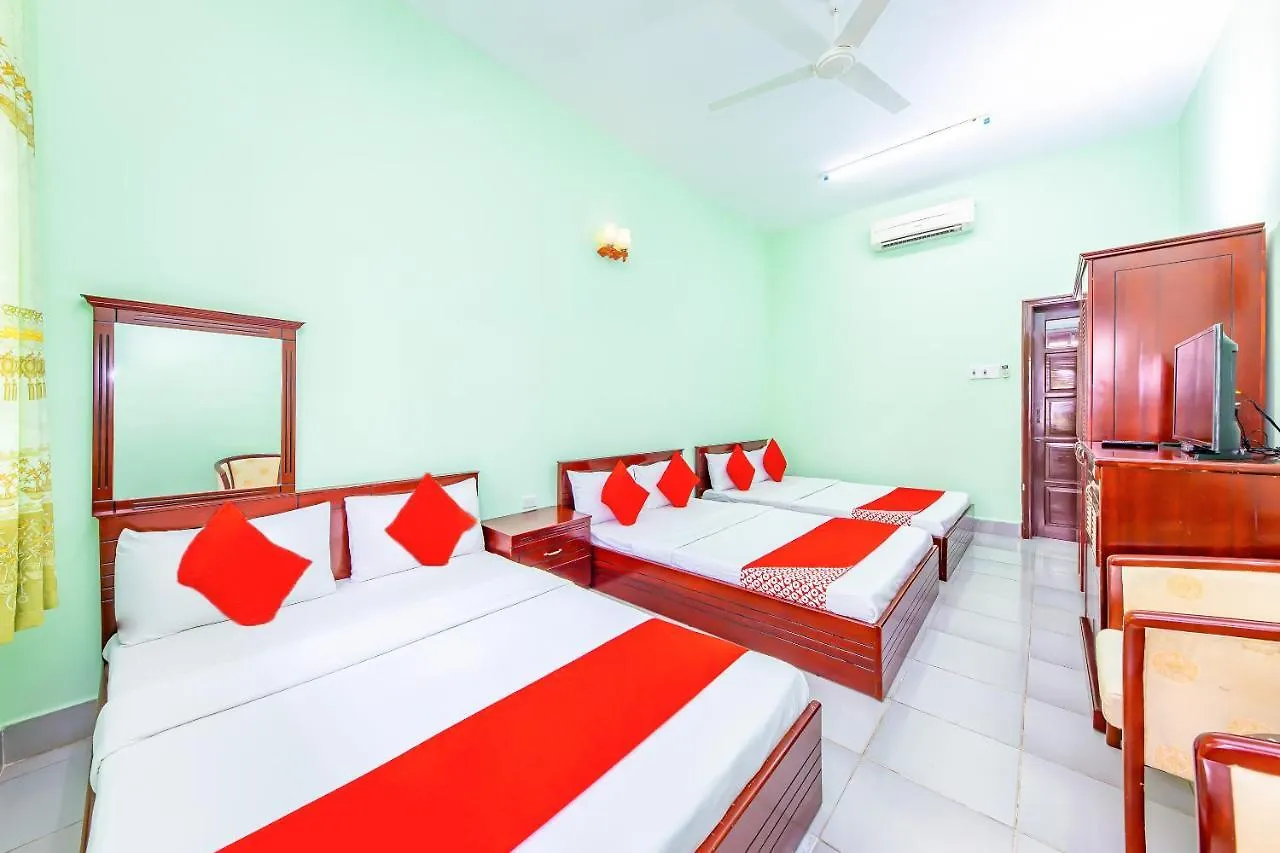 Oyo 381 Tuyet Mai Hotel Nha Trang