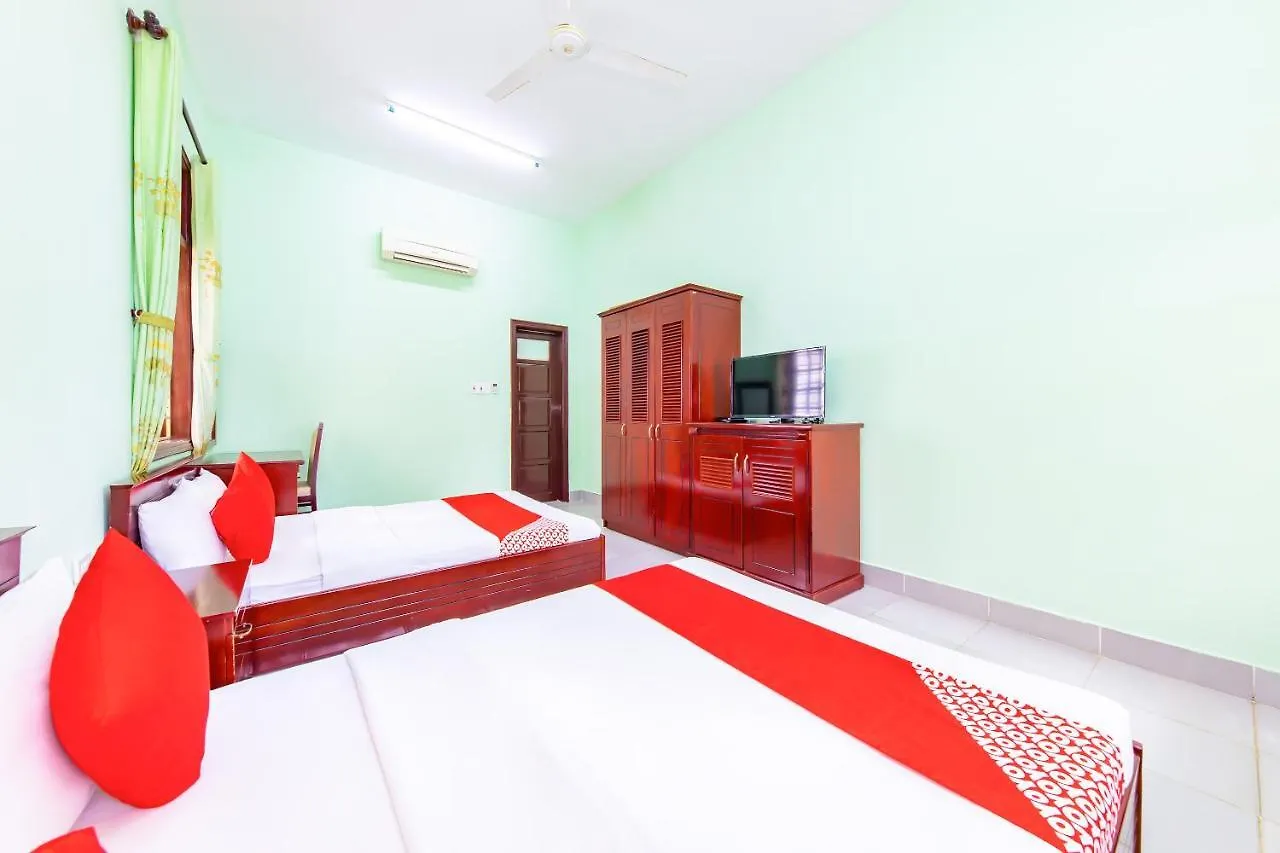 Oyo 381 Tuyet Mai Hotel Nha Trang