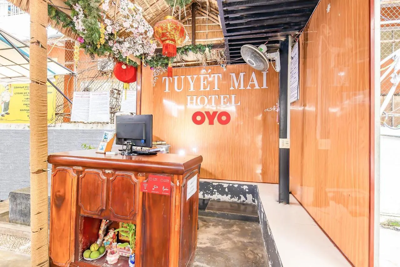 Oyo 381 Tuyet Mai Hotel Nha Trang